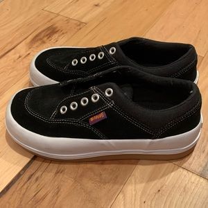 UNIF Phoebe Sneakers